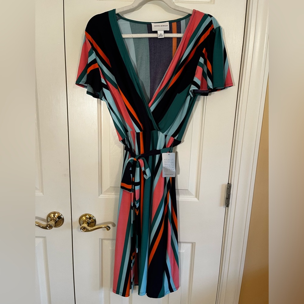 NWT Donna Morgan dress